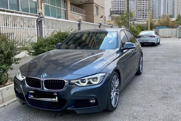 ب ام و، سری 3 سدان