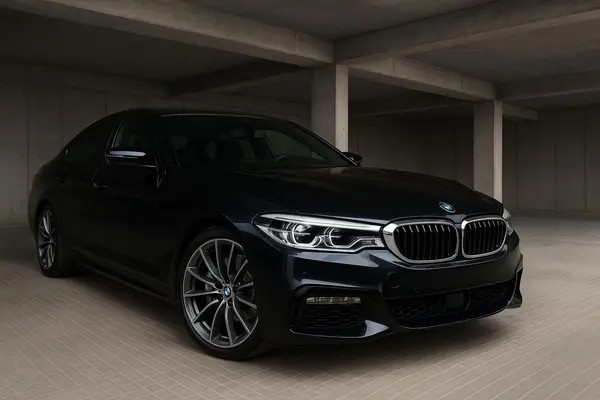 ب ام و، سری 5 سدان