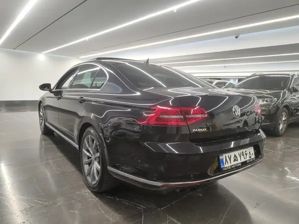 فولکس، پاسات