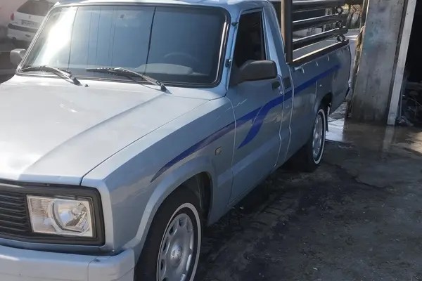 کارا، تک کابین