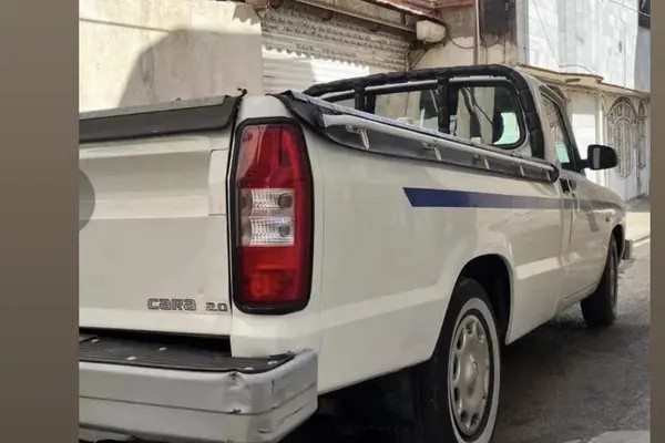 کارا، تک کابین