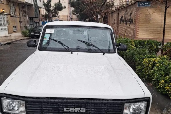 کارا، تک کابین