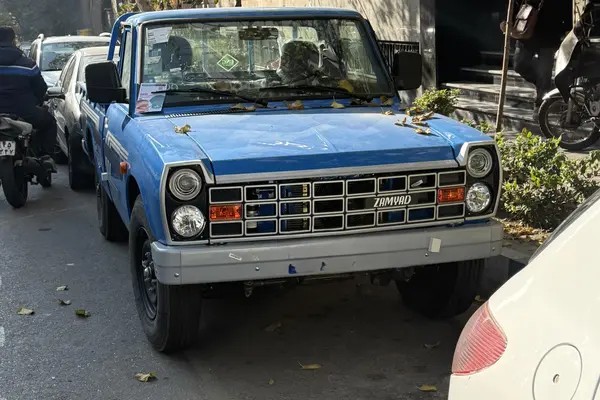 زامیاد، وانت نیسان