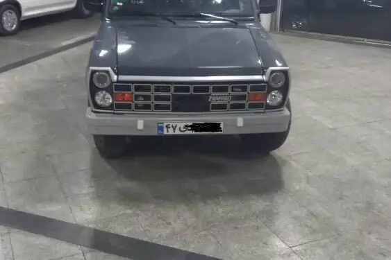 زامیاد، وانت نیسان