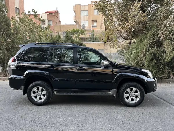 تویوتا، پرادو  چهار در