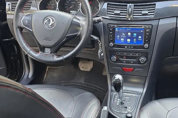 دانگ فنگ، H30 کراس