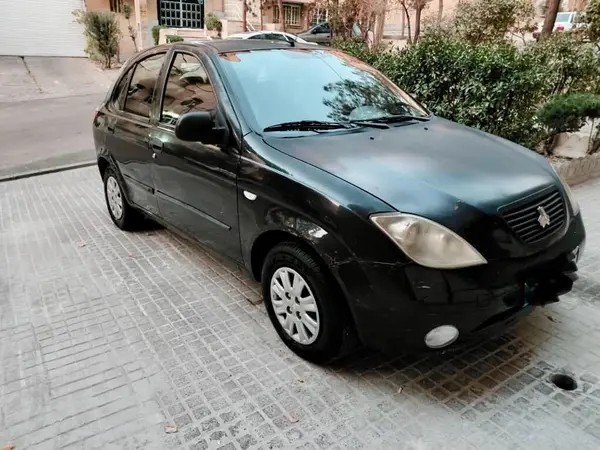 تیبا، هاچ بک