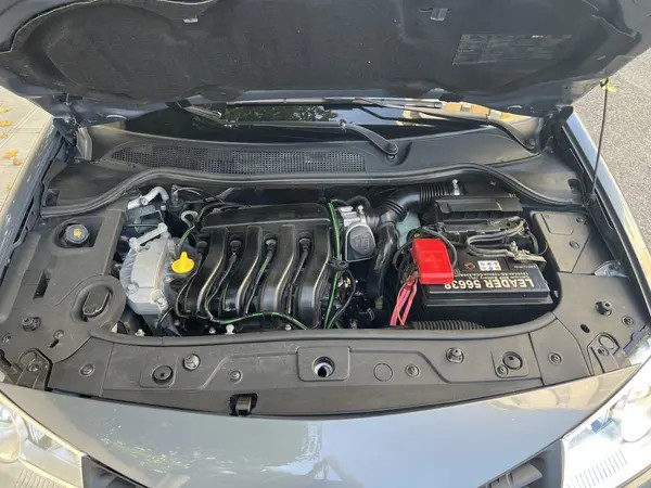 رنو، مگان (وارداتی)