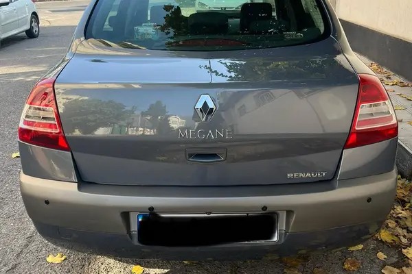 رنو، مگان (وارداتی)