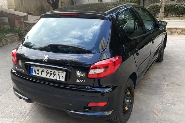 پژو، 207