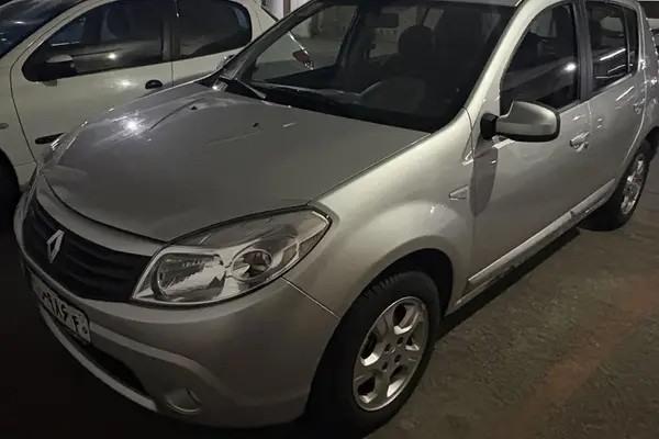 رنو، ساندرو