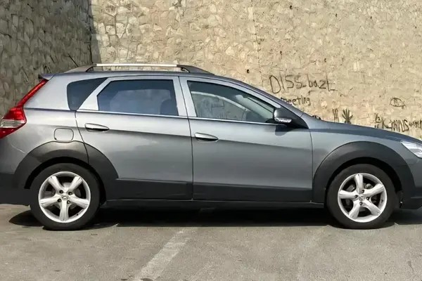 دانگ فنگ، H30 کراس