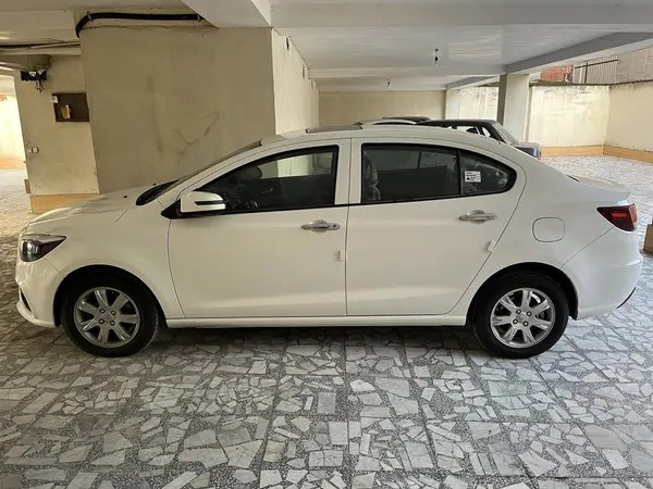 شاهین، G اتومات