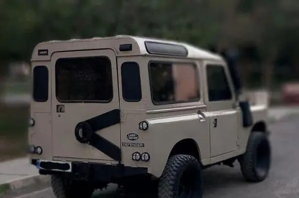 پاژن، دو در