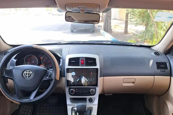 برلیانس، H330