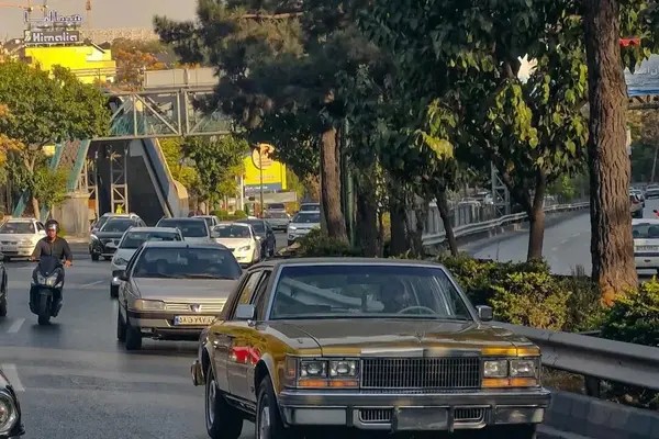 کادیلاک، سویل(مونتاژ)