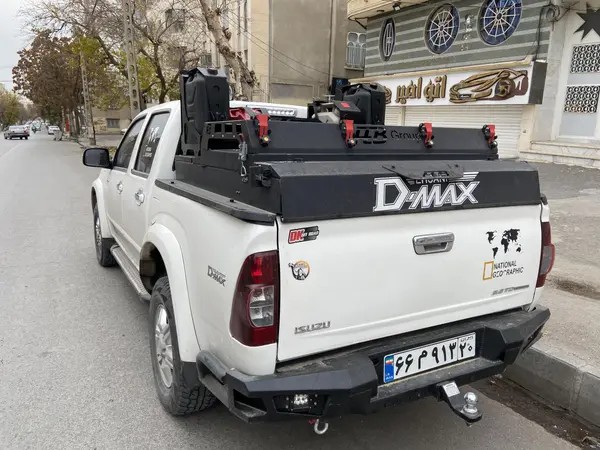 ایسوزو، دی مکس