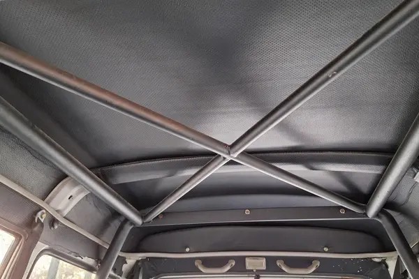 میتسوبیشی، پاجرو چهار در