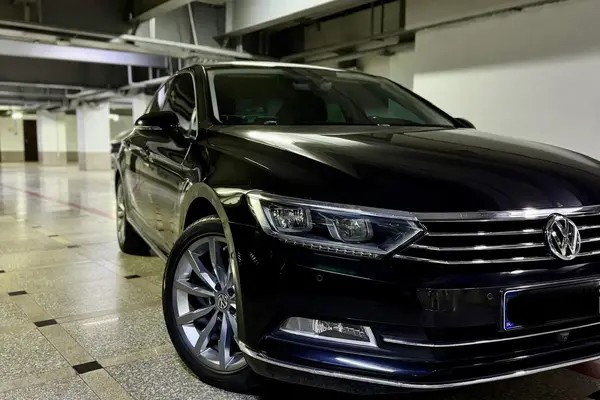 فولکس، پاسات