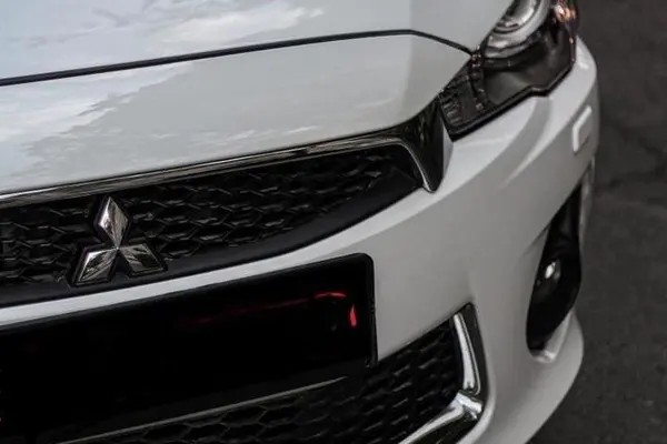 میتسوبیشی، لنسر