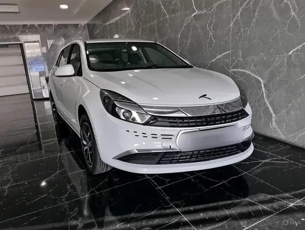 کی ام سی، ایگل