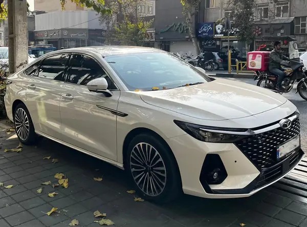 فونیکس، آریزو 8 (Z8)