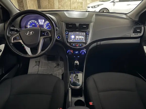 هیوندای، اکسنت (مونتاژ)