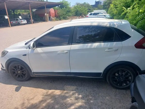 ام وی ام، 315هاچ بک