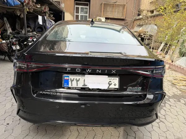 فونیکس، آریزو 8 (Z8)