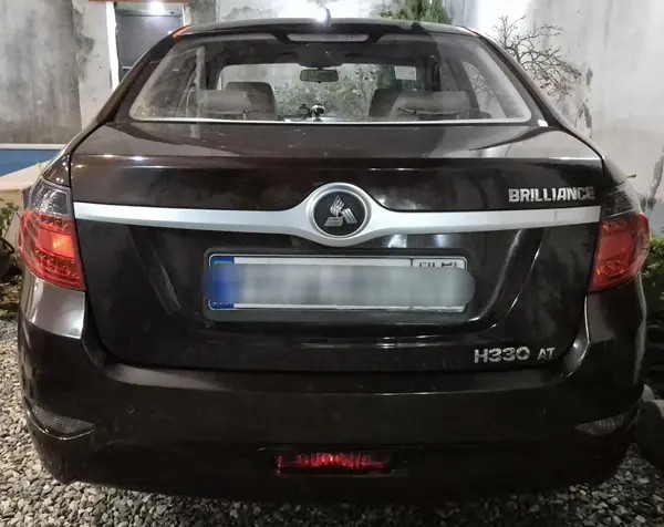 برلیانس، H330