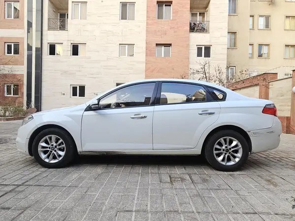 برلیانس، H330