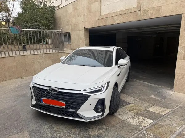 فونیکس، آریزو 8 (Z8)