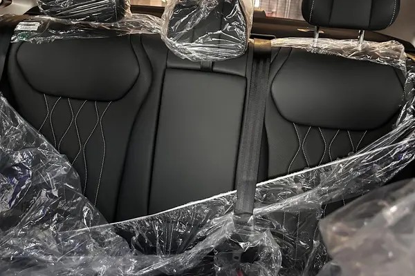 فونیکس، آریزو 8 (Z8)