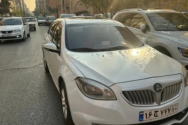 برلیانس، H330