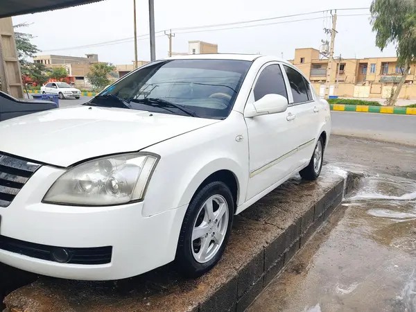 ام وی ام، 530