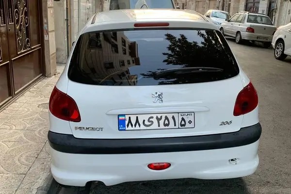 پژو، 206