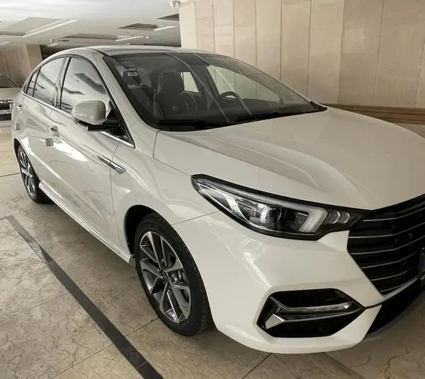 فونیکس، آریزو 6 پرو