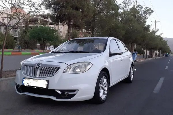 برلیانس، H330