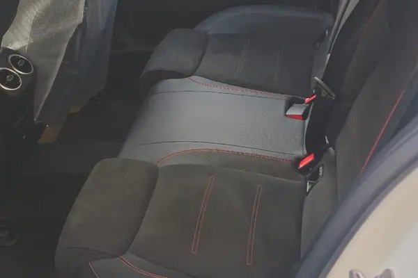 بنز، کلاس A سدان