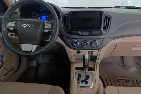 ام وی ام، 550