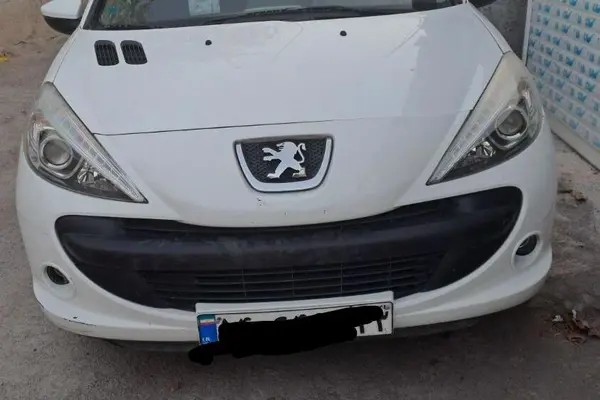 پژو، 207 صندوقدار