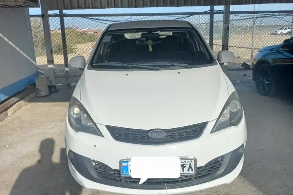 ام وی ام، 315هاچ بک