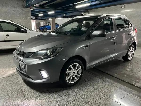 ام وی ام، 315هاچ بک