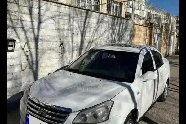 ام وی ام، 550