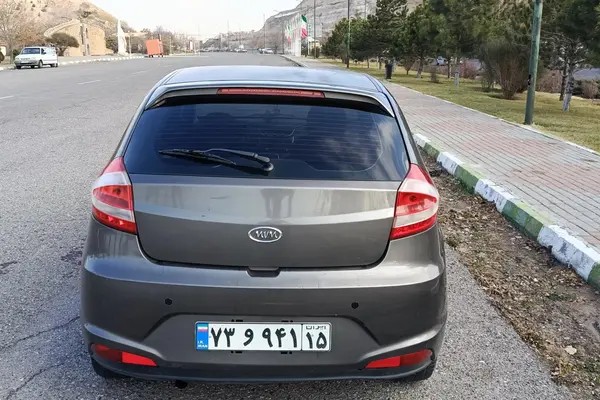 ام وی ام، 315هاچ بک