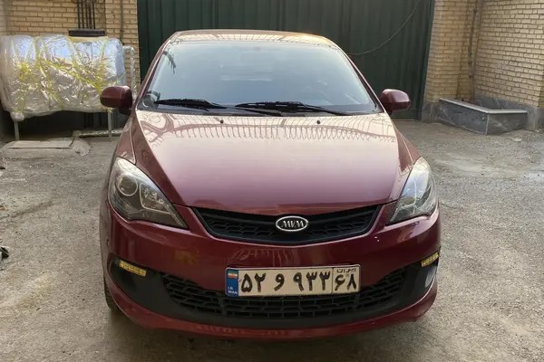 ام وی ام، 315هاچ بک