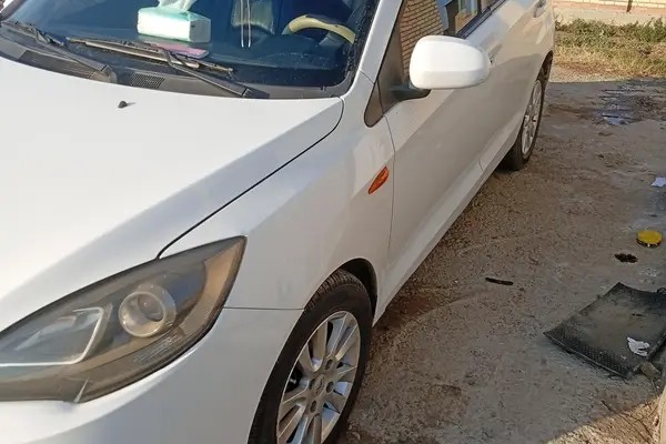 ام وی ام، 315هاچ بک