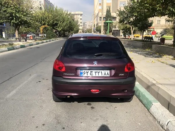 پژو، 206