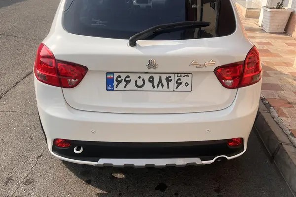 کوییک، R پلاس