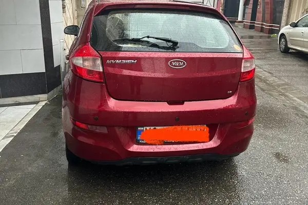 ام وی ام، 315هاچ بک